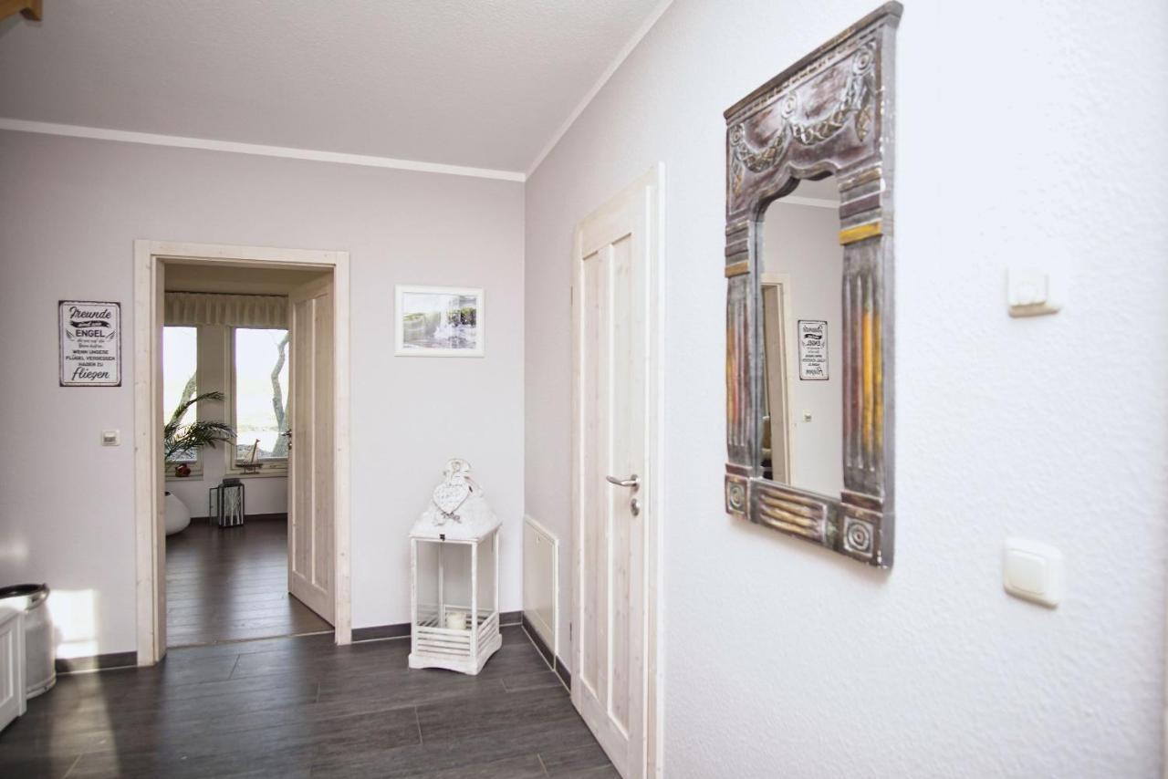 Komfortables Haus Mit Kamin, Sauna, Garten, Terrasse - Ferienhaus Sternschnuppe Wiek auf Rügen Dış mekan fotoğraf